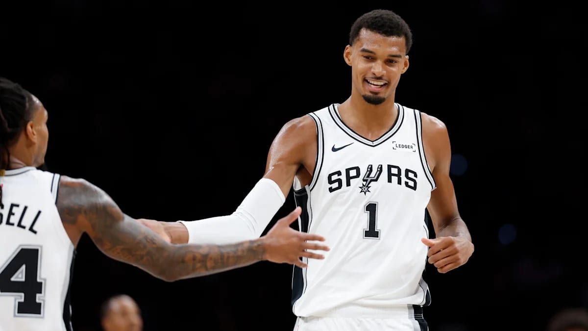 Сан Антонио Спърс – ОКС Джъстър: Как да гледате откриването на NBA сезона 2026‑27